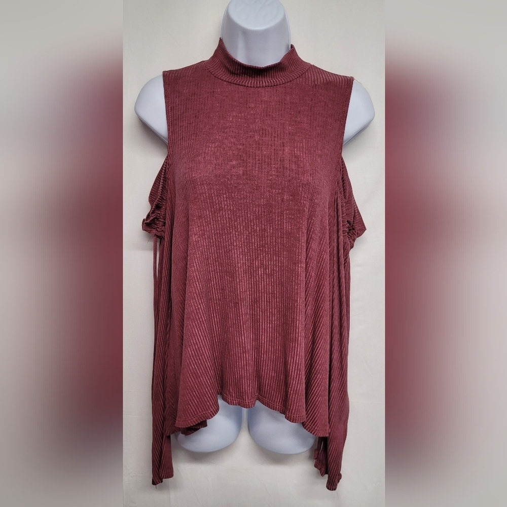 Sage S Cold Shoulder Ribbed Top Upper Arm Ties Drawstring Wine Color New